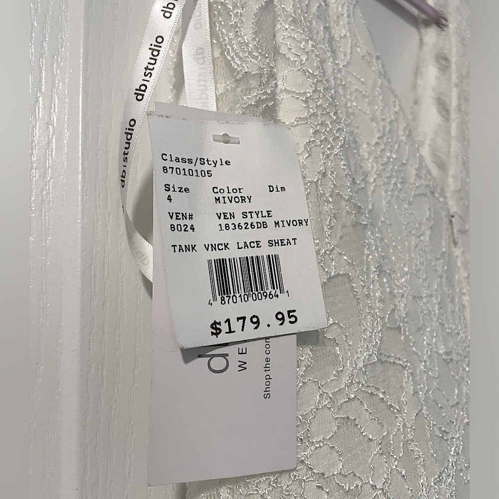 David’s Bridal, DB Studio, Size 4, Ivory, Lace Wedding Dress, NWT - Picture 6 of 9
